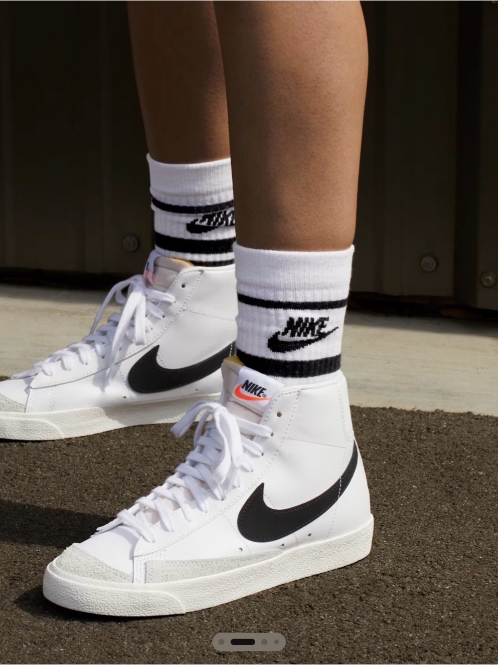 Nike White Crew Socks with Black Stripes and Logo - Men